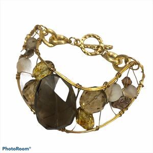 Gold Stone and Wire Neutral Tone Bracelet